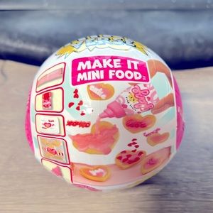 MGA Miniverse Valentines Cookies